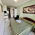 Готель Minerva 3*