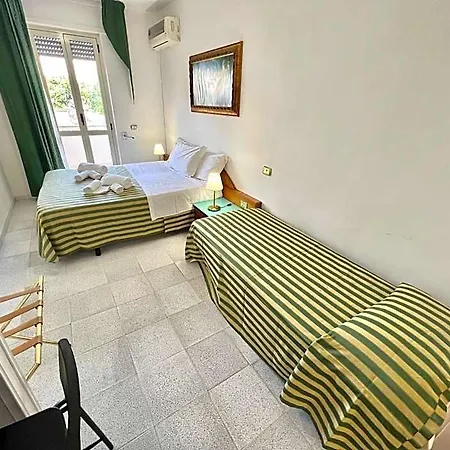 Hotel Minerva 3*
