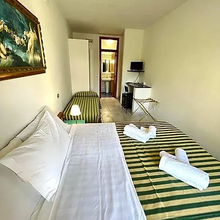 Minerva Hotel